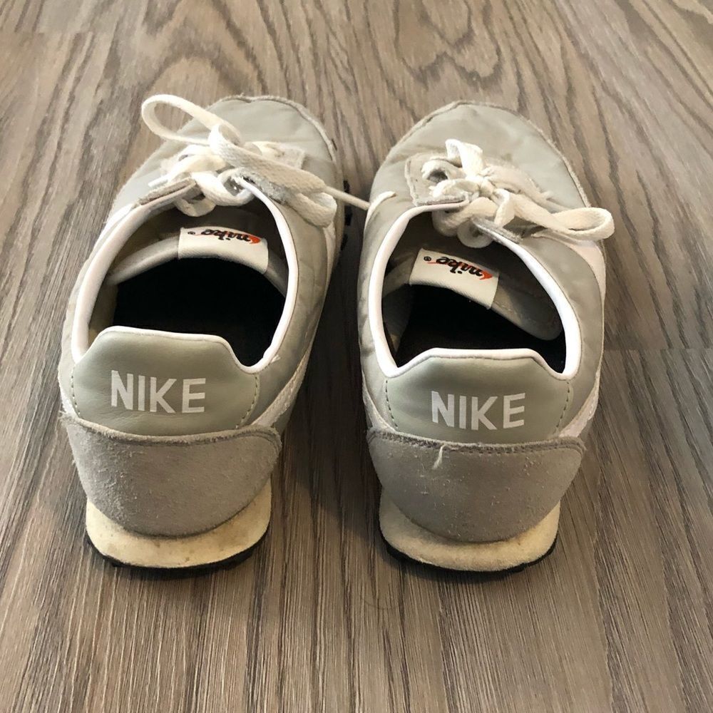 Nike Waterproof Sneakers - Picture 4 of 5